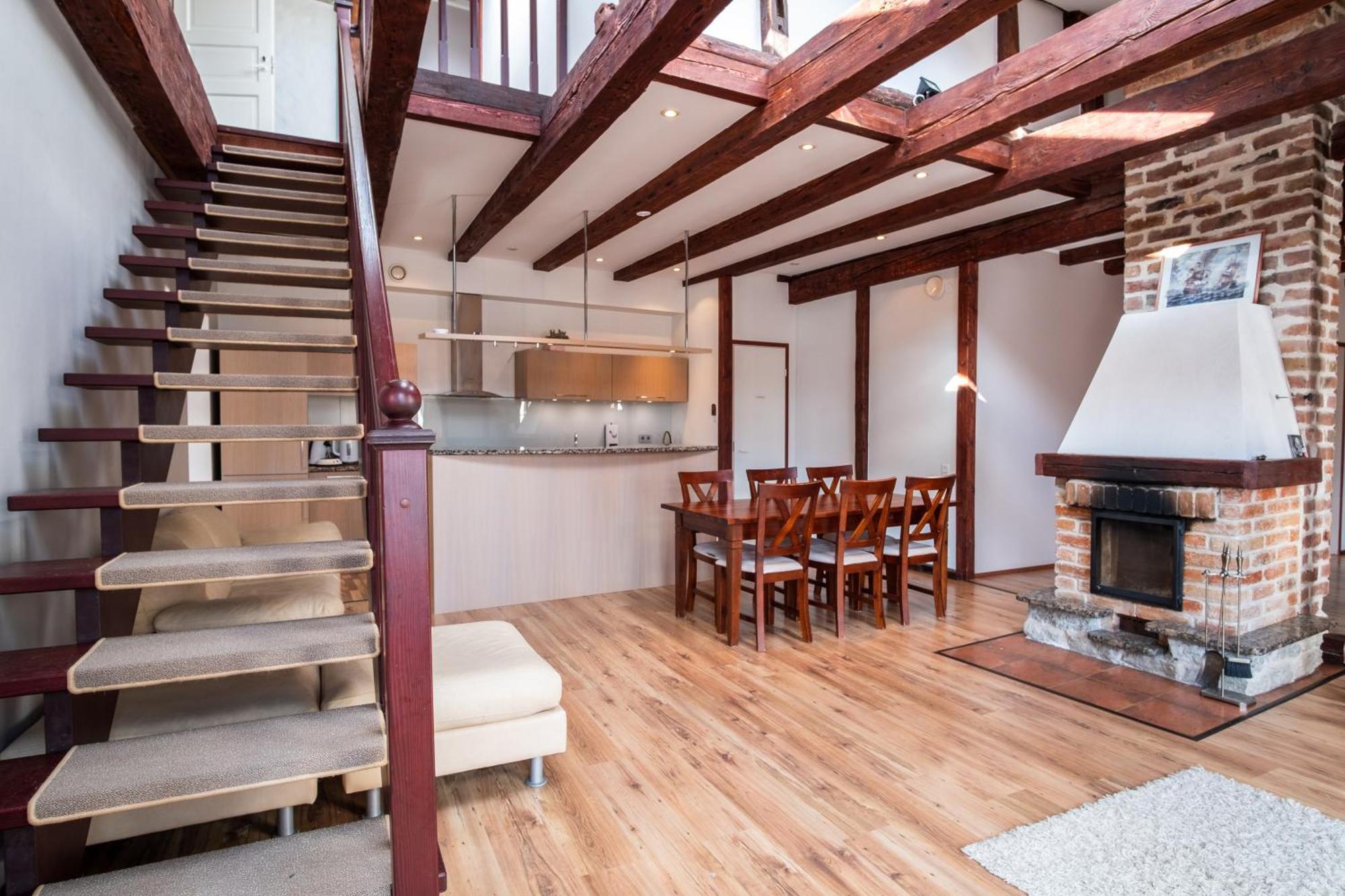 Dream Stay - Five Bedroom Penthouse In Old Town Tallinn Extérieur photo